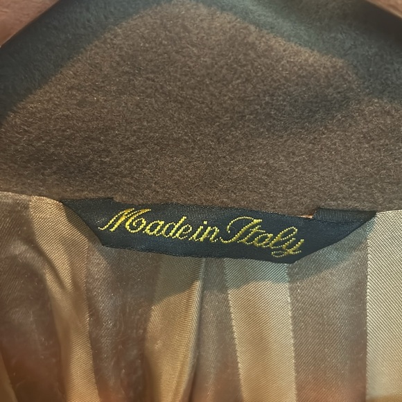 Carmel Size 42 Mario Valente Italian Wool & Cashmere Overcoat - Picture 2 of 13